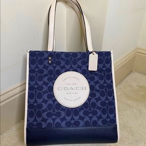 COACH DEMPSY TOTE IN DENIM